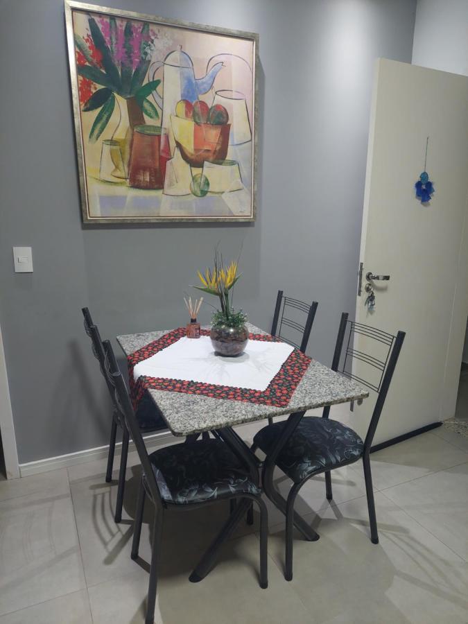 Otimo Apartamento Sobreloja Com Wifi E Estacionamento Incluso Maringá Exterior foto